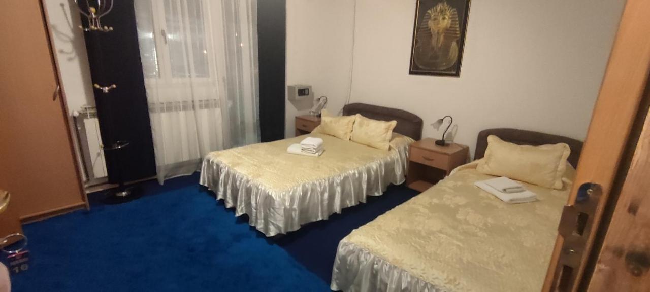 פלייבליה Guesthouse Prenociste Faraon מראה חיצוני תמונה